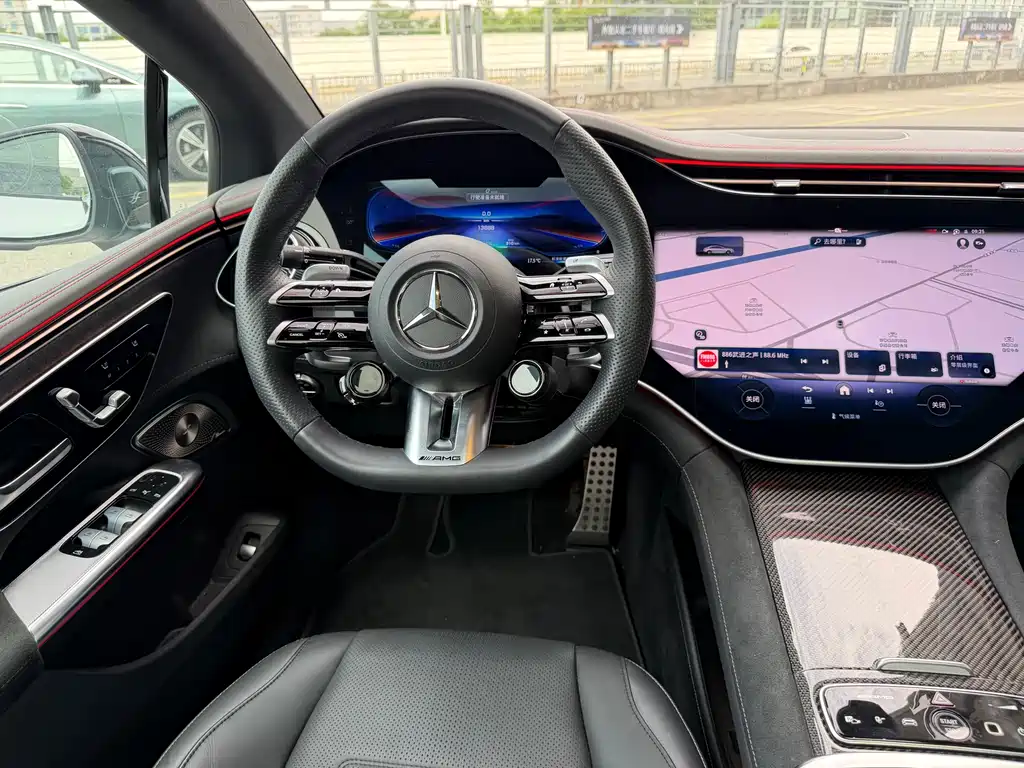 Mercedes-Benz Mercedes-AMG EQE 53 4MATIC+ 2024 - thumbnail 24