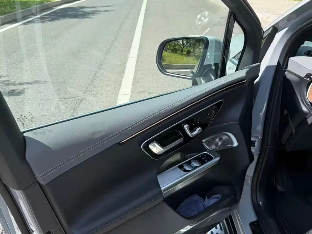 Mercedes-Benz Mercedes-Benz EQE SUV 350 4MATIC Luxury Edition 2023 - thumbnail 14