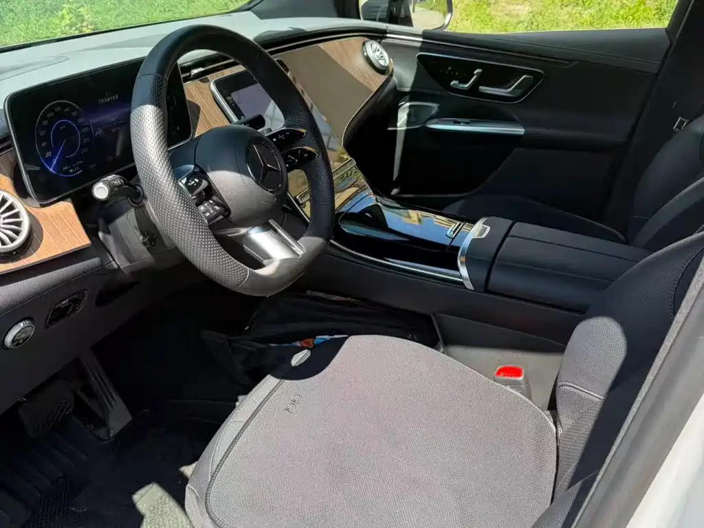 Mercedes-Benz Mercedes-Benz EQE SUV 350 4MATIC Luxury Edition 2023 - thumbnail 17