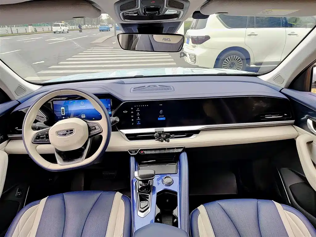 Geely Auto Xingyue L 2022 1.5T Leishen Hi·F HEV Super Xun 2022 - thumbnail 6