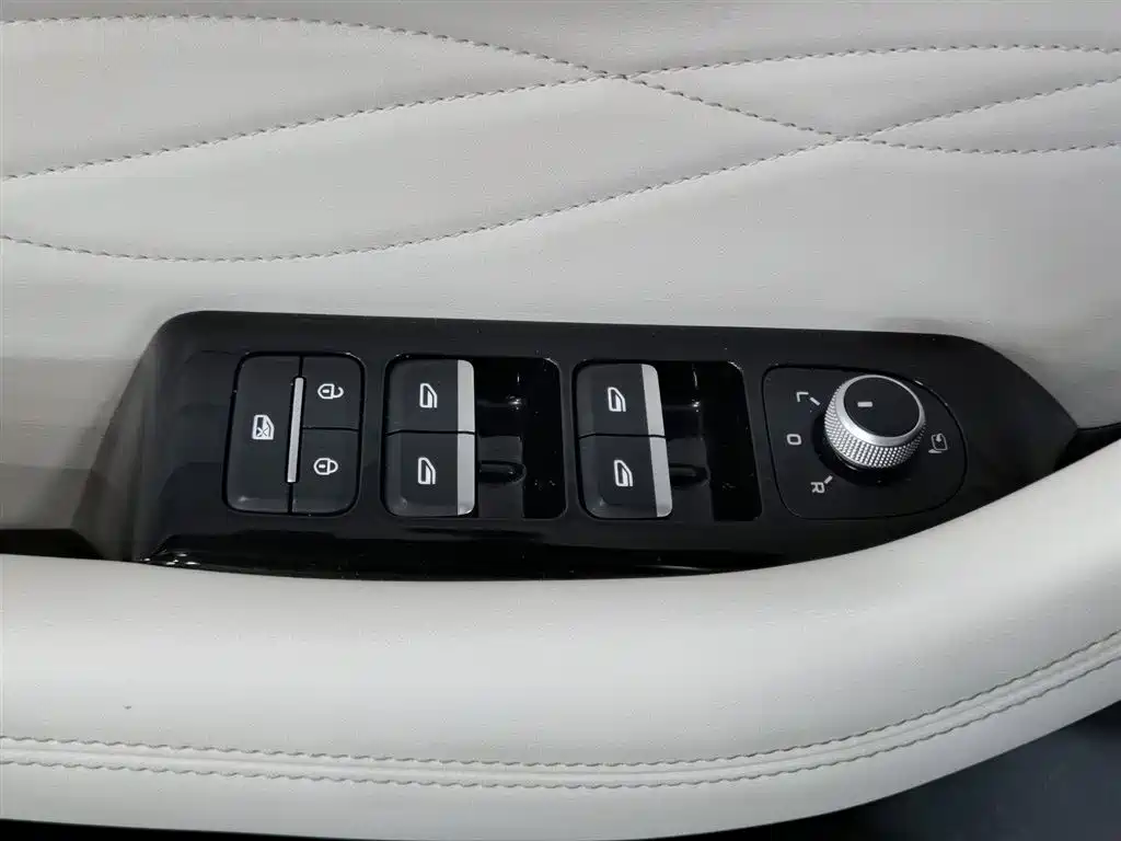 Geely Auto Geely Monjaro 2022 1.5T Hi-F HEV Super Rui 2022 - thumbnail 9