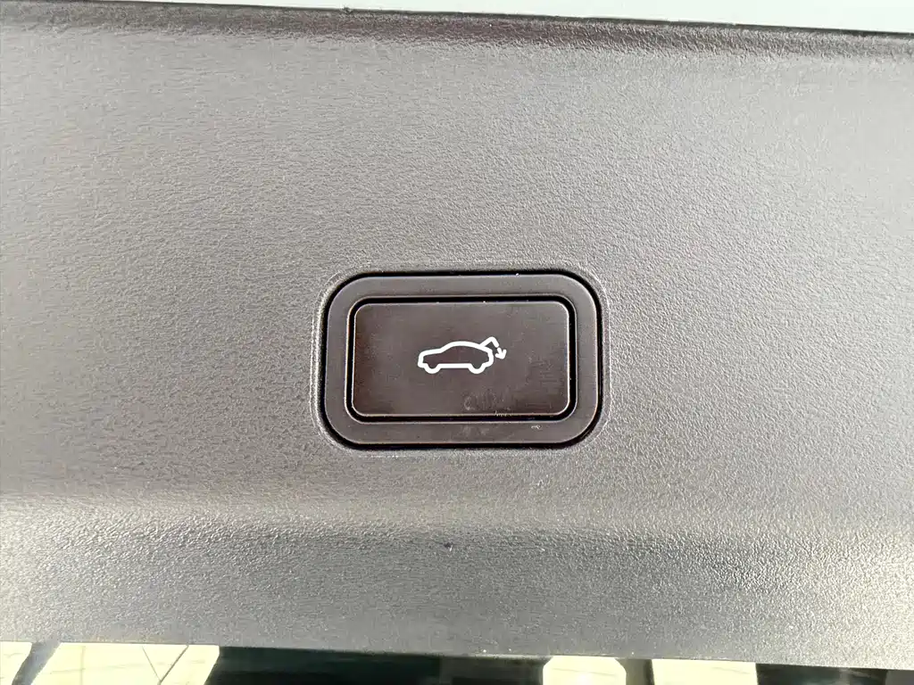 Geely Auto Monjaro L 2022 1.5T Hi·F HEV Super Rui 2022 - thumbnail 11