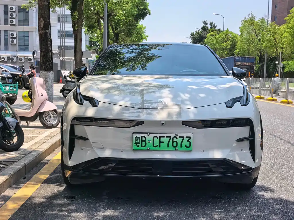 Zeekr Zeekr X 2025 4-Seater AWD Magic Cube Edition 2024 - thumbnail 2