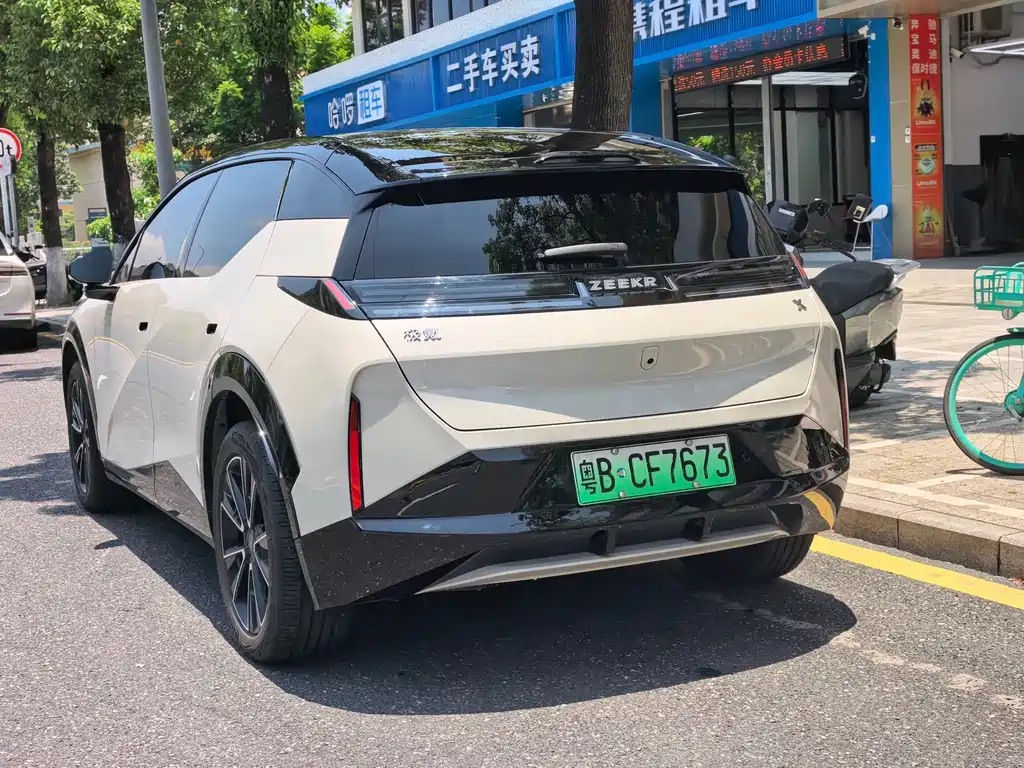 Zeekr Zeekr X 2025 4-Seater AWD Magic Cube Edition 2024 - thumbnail 6