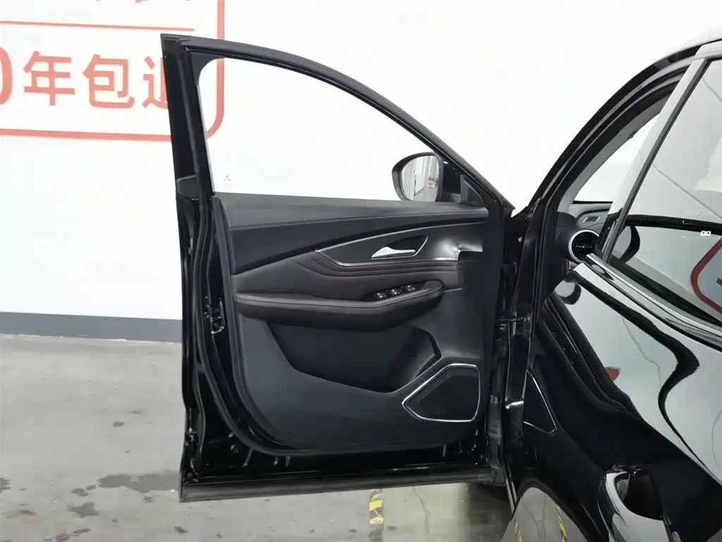 Dongfeng Forthing Forthing T5 EVO 2021 1.5TD DCT Diamond Edition 2021 - thumbnail 8