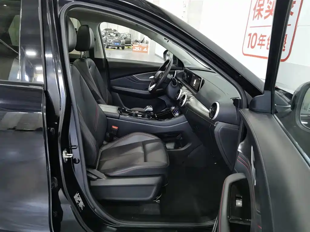 Dongfeng Forthing Forthing T5 EVO 2021 1.5TD DCT Diamond Edition 2021 - thumbnail 23