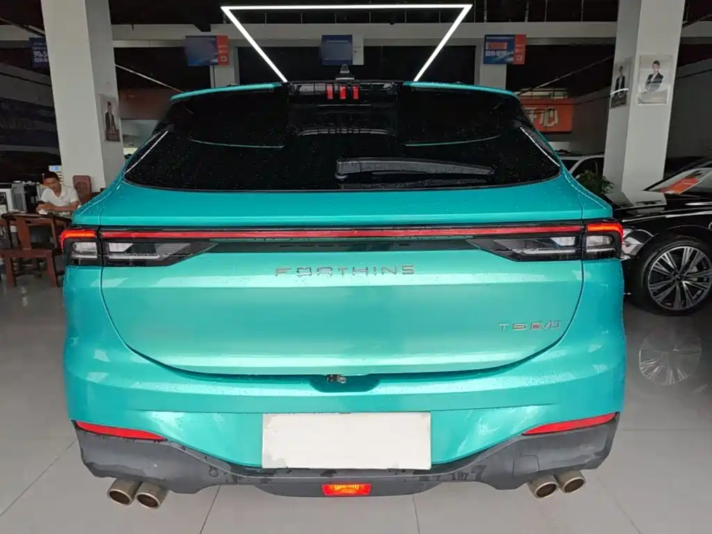 Dongfeng Forthing Forthing T5 EVO 2021 1.5TD DCT Platinum Edition 2021 - thumbnail 6