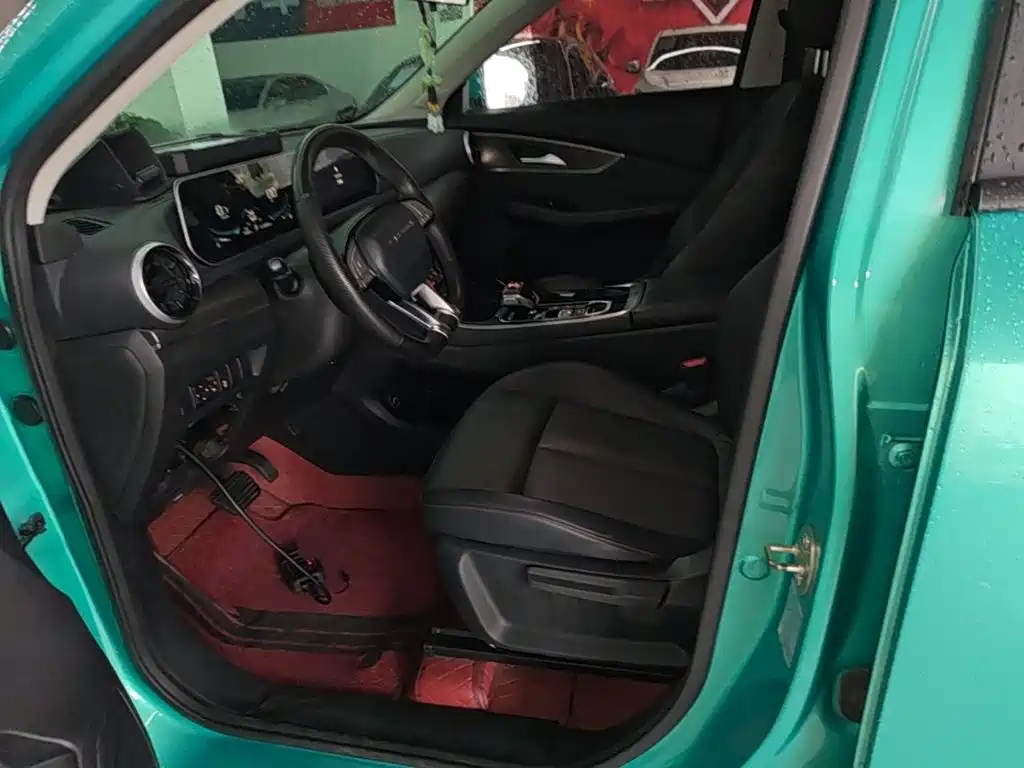 Dongfeng Forthing Forthing T5 EVO 2021 1.5TD DCT Platinum Edition 2021 - thumbnail 15