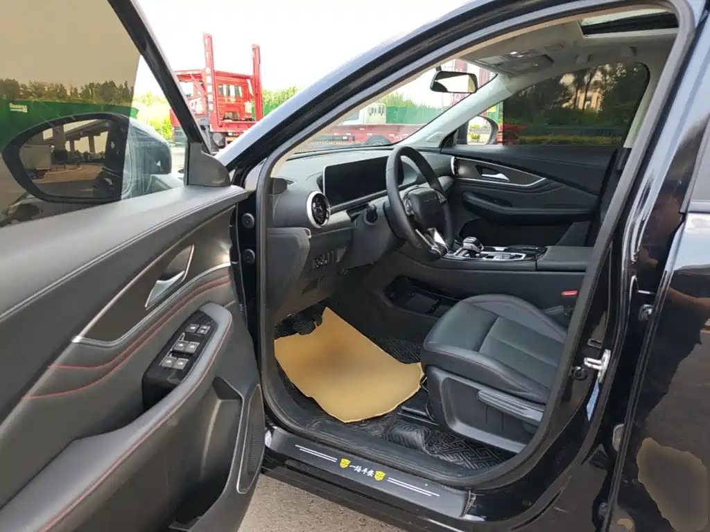 Dongfeng Forthing Forthing T5 EVO 2021 1.5TD DCT Platinum Edition 2021 - thumbnail 12