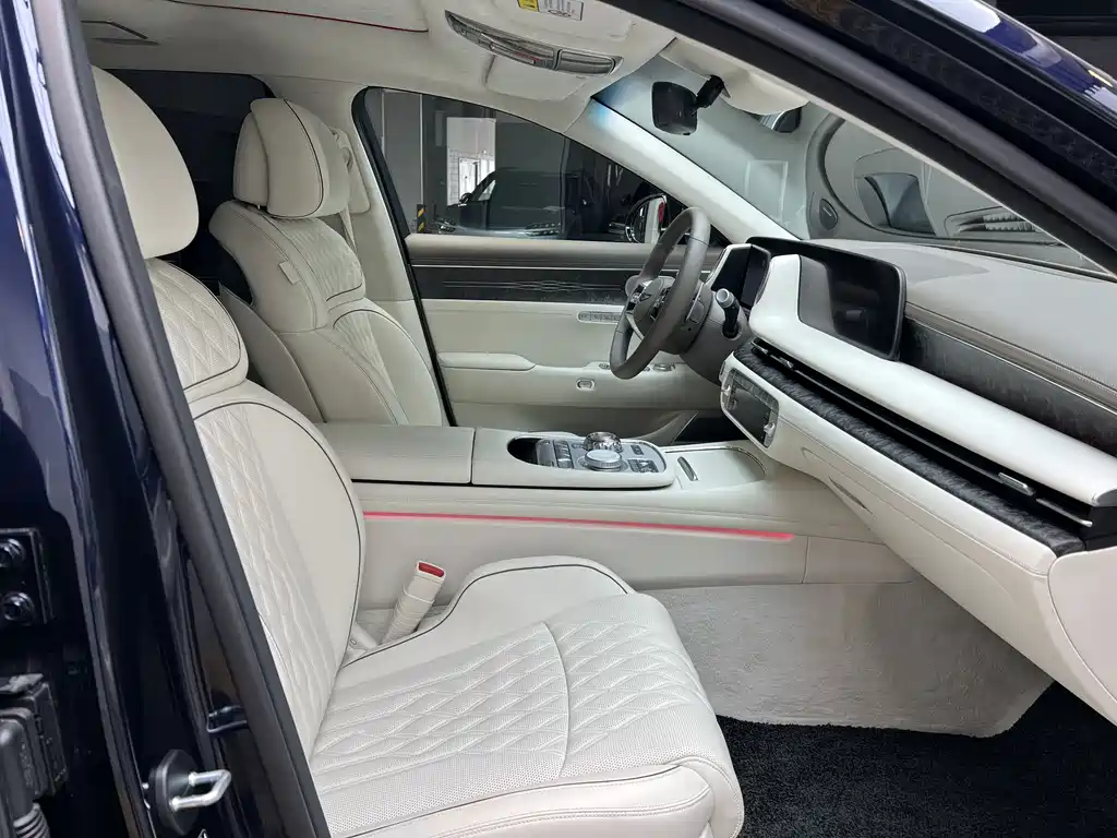 Genesis Genesis G90 2023 3.5T Executive Long Wheelbase 2023 - thumbnail 10