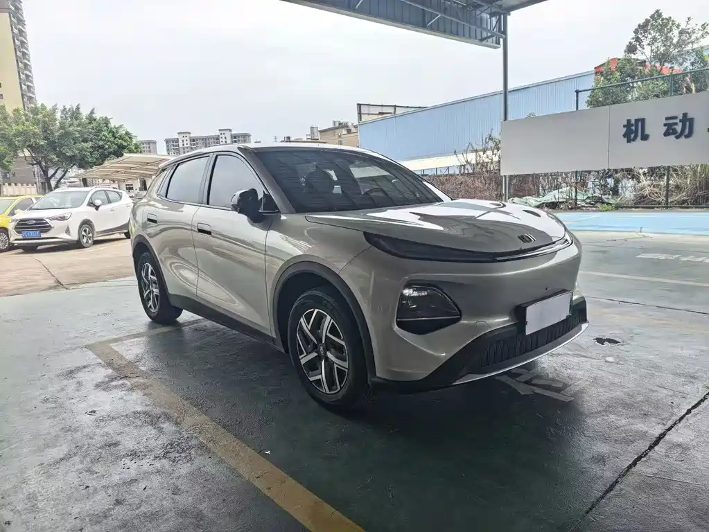 Changan Qiyuan Changan Qiyuan Q05 2026 405 Air 2026 - thumbnail 3