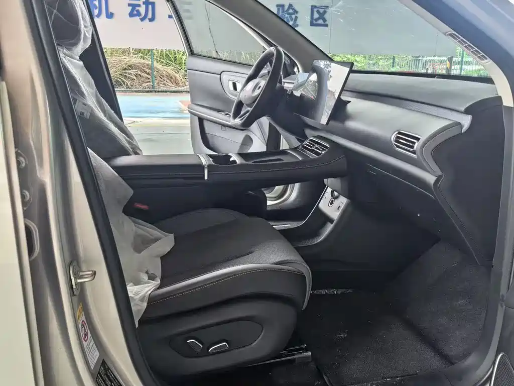Changan Qiyuan Changan Qiyuan Q05 2026 405 Air 2026 - thumbnail 6