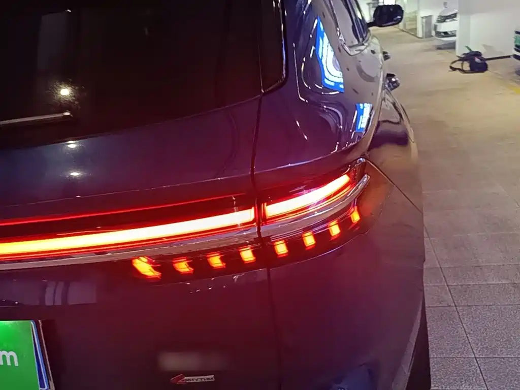 Geely Auto Xingyue L 2021 2.0TD High-Power AWD Flagship 2021 - thumbnail 8