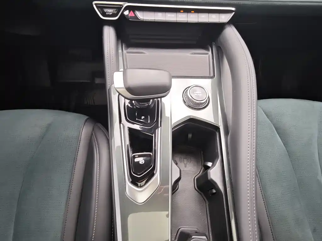 Geely Auto Geely Monjaro 2021 2.0TD High-Power AWD Flagship 2021 - thumbnail 8