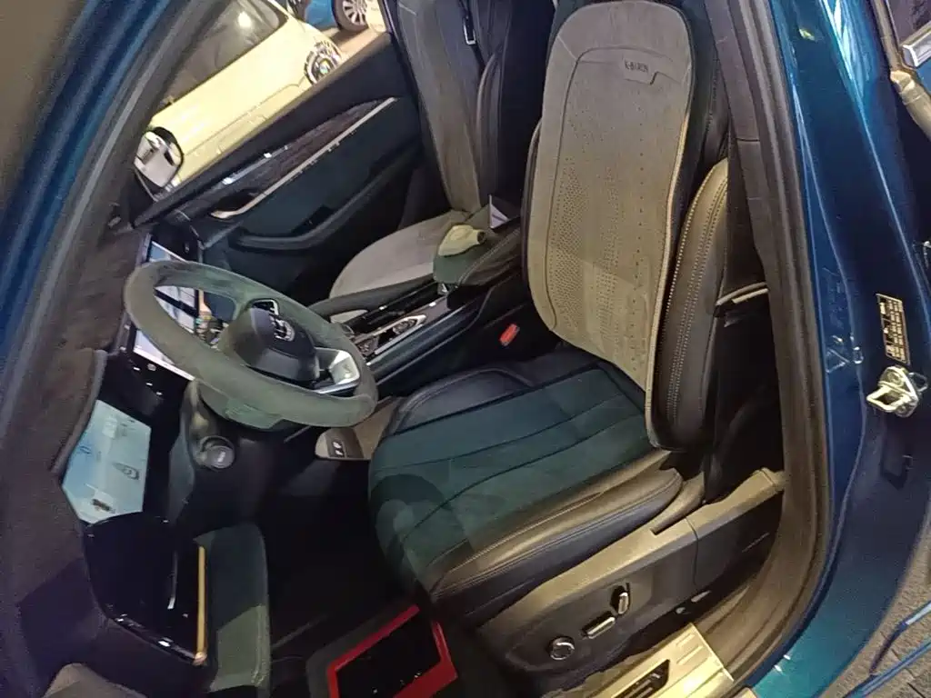 Geely Auto Xingyue L 2021 2.0TD High-Power AWD Flagship 2021 - thumbnail 15