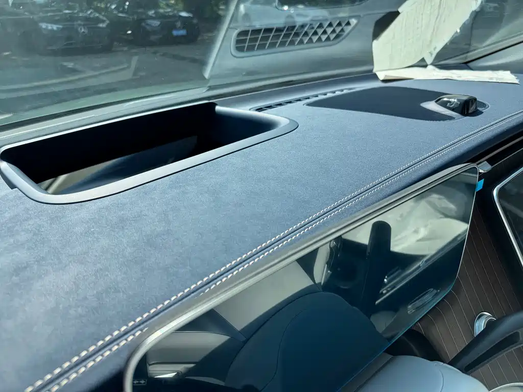 Mercedes-Benz Mercedes-Benz EQE 500 4MATIC Luxury Edition 2025 2025 - thumbnail 7