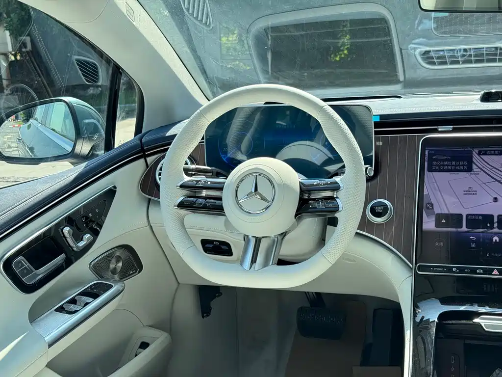 Mercedes-Benz Mercedes-Benz EQE 500 4MATIC Luxury Edition 2025 2025 - thumbnail 12