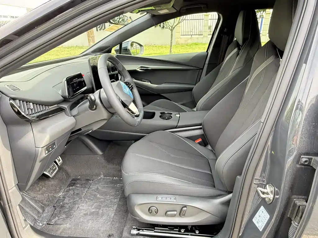 Volkswagen VW Unyoke 06 2025 Pure 2026 - thumbnail 10