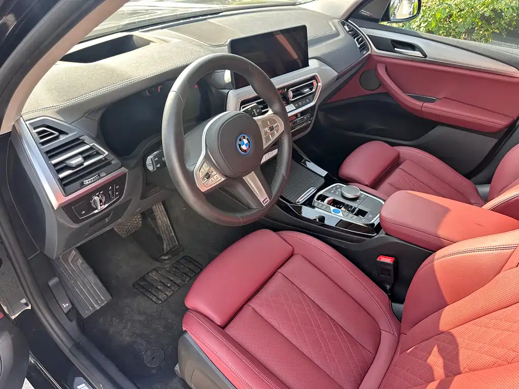BMW BMW iX3 2024 Leading Edition 2026 - thumbnail 6