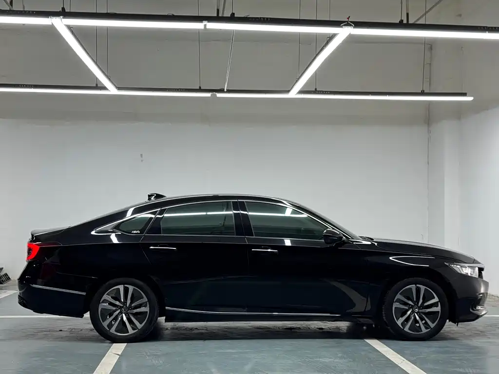 Honda Honda Accord 2022 e:HEV 2.0L Elite Edition 2022 - thumbnail 11