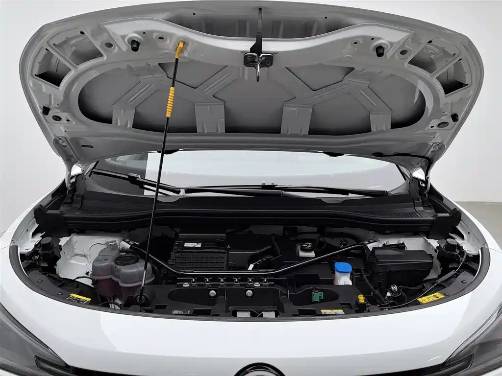 Volkswagen ID.4 X 2025 Smart Edition Pure Intelligent Enjoyment 2025 - thumbnail 6