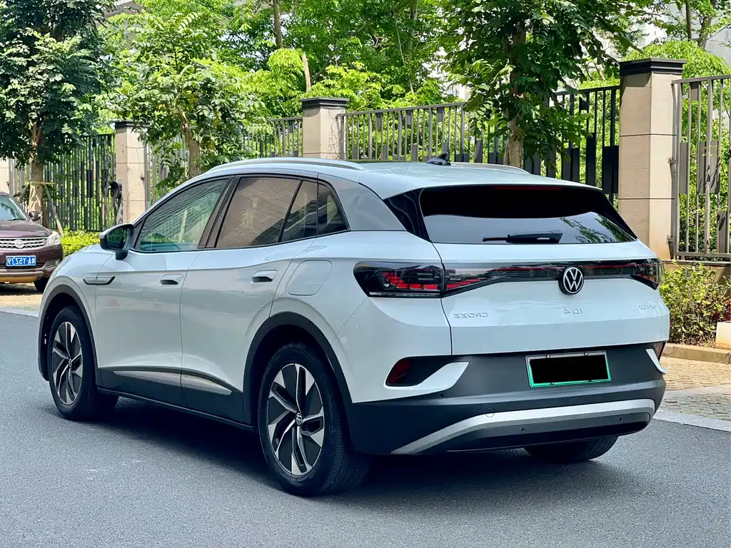 Volkswagen ID.4 CROZZ 2022 Long Range PURE+ Edition 2023 - thumbnail 7