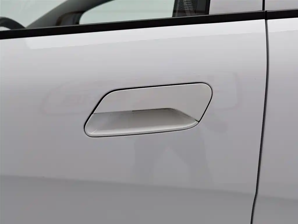 Geely Geometry Geely Geometry E Firefly 2023 401KM Linglonghu 5-Seater 2022 - thumbnail 18