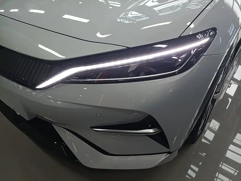 BYD Song L EV 2025 Intelligent Driving Edition 662km LiDAR Excellence 2025 - thumbnail 18
