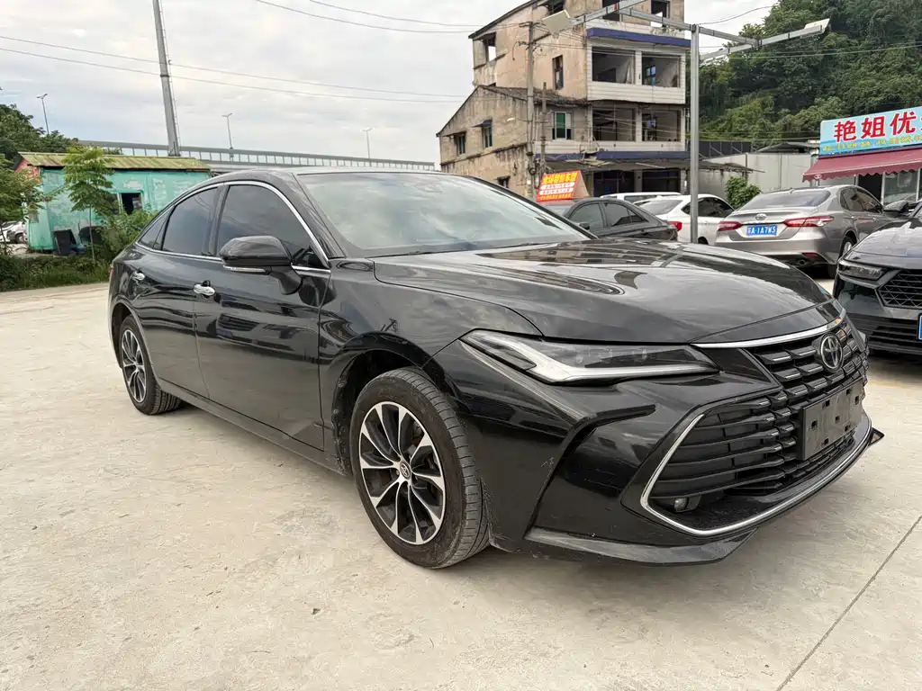 Toyota Avalon 2023 2.0L Luxury Edition 2023 - thumbnail 3