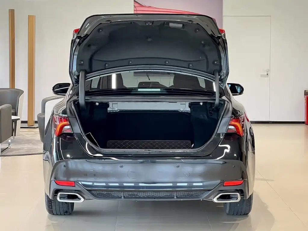 Toyota Avalon 2023 2.5L Luxury Edition 2023 - thumbnail 16