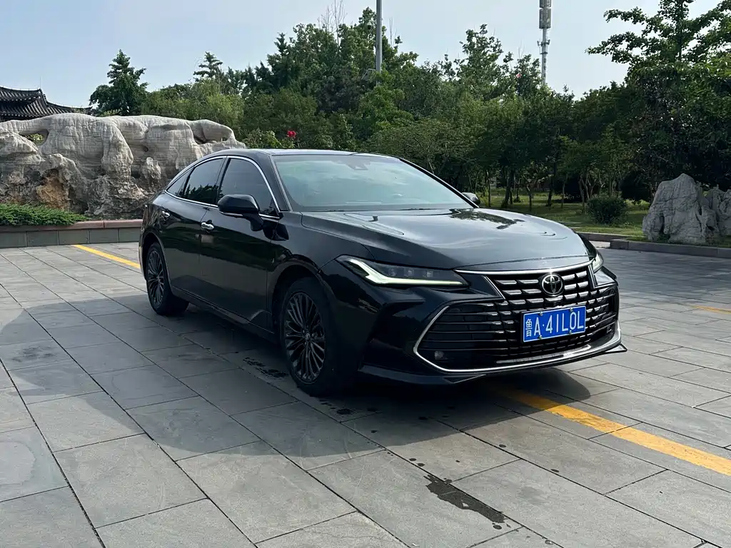 Toyota Avalon 2022 2.0L XLE Premium Edition 2022 - thumbnail 3
