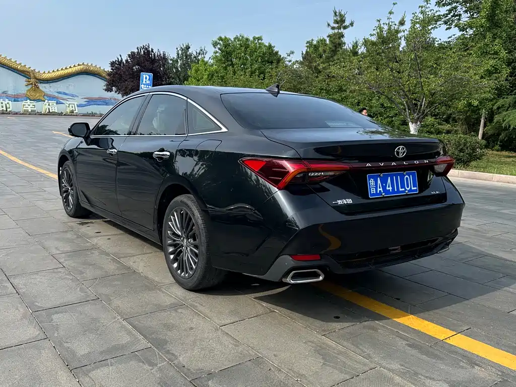 Toyota Avalon 2022 2.0L XLE Premium Edition 2022 - thumbnail 6