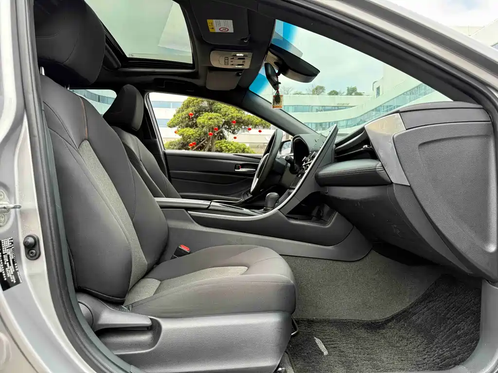 Toyota Avalon 2022 2.0L Progressive 2022 - thumbnail 6