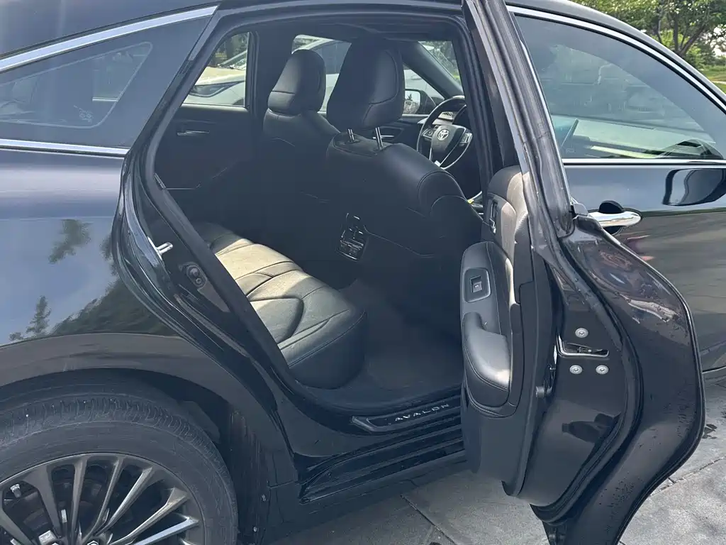 Toyota Avalon 2022 2.0L XLE Premium Edition 2022 - thumbnail 10
