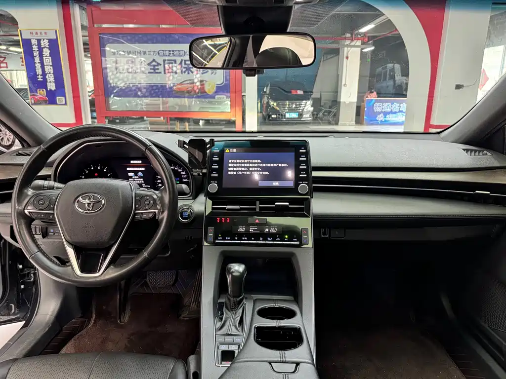 Toyota Avalon 2022 2.5L Luxury Edition 2022 - thumbnail 6