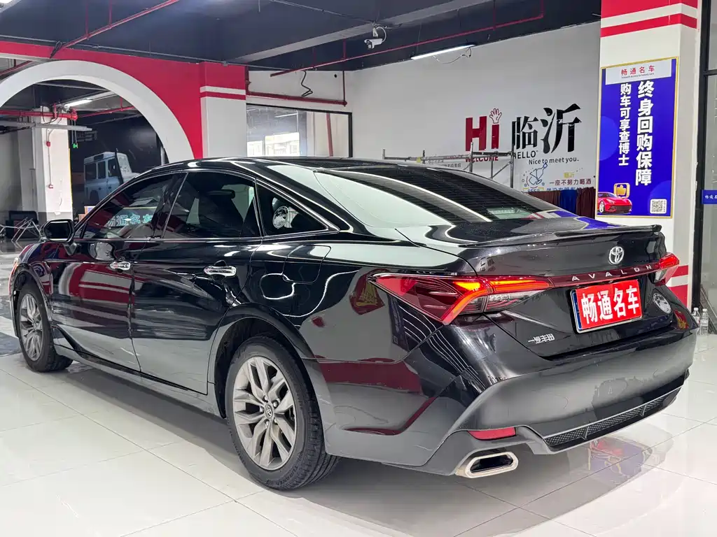 Toyota Avalon 2022 2.5L Luxury Edition 2022 - thumbnail 8