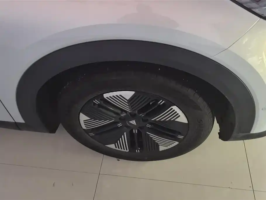 Deepal Automobile Deepal S05 2024 510Max EV 2025 - thumbnail 6