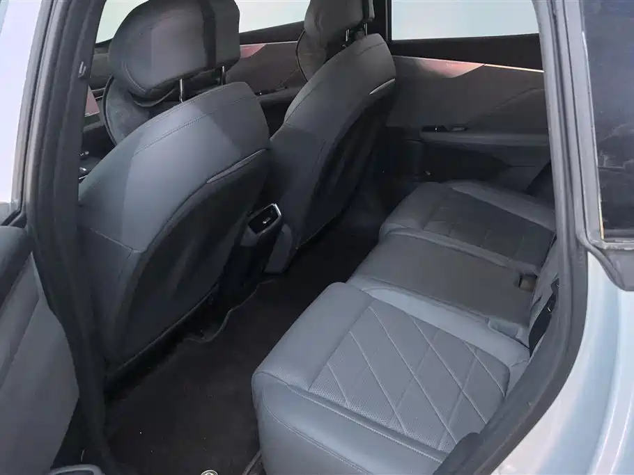 Deepal Automobile Deepal S05 2024 510Max EV 2025 - thumbnail 11