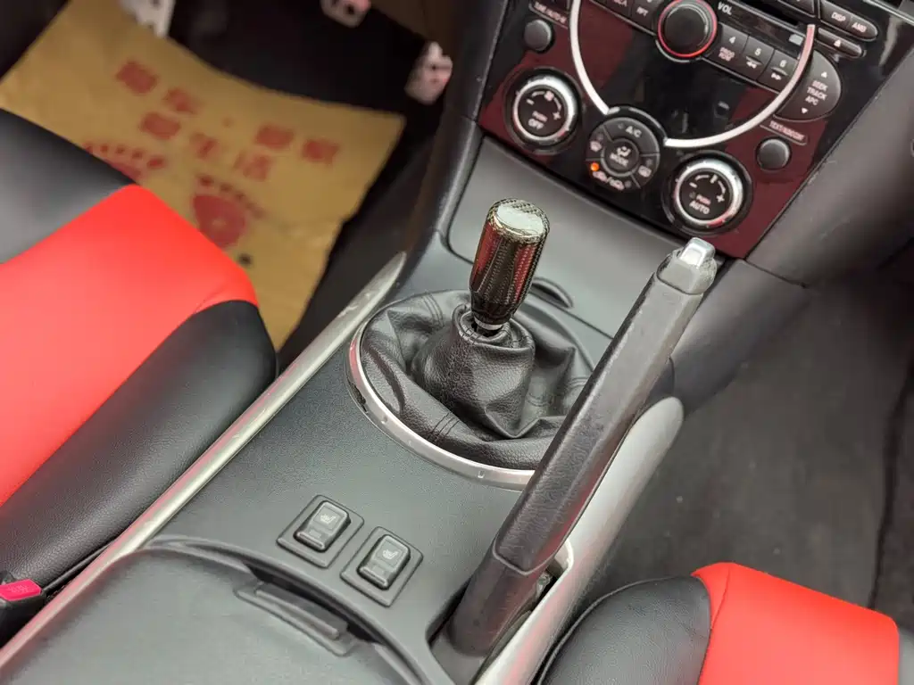 Mazda Mazda RX-8 2008 1.3 6-Speed Manual 2008 - thumbnail 21