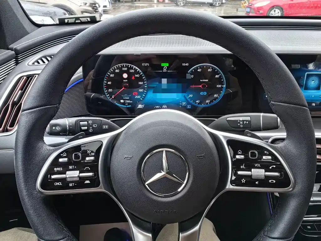 Mercedes-Benz Mercedes-Benz EQC 400 4MATIC 2022 - thumbnail 4
