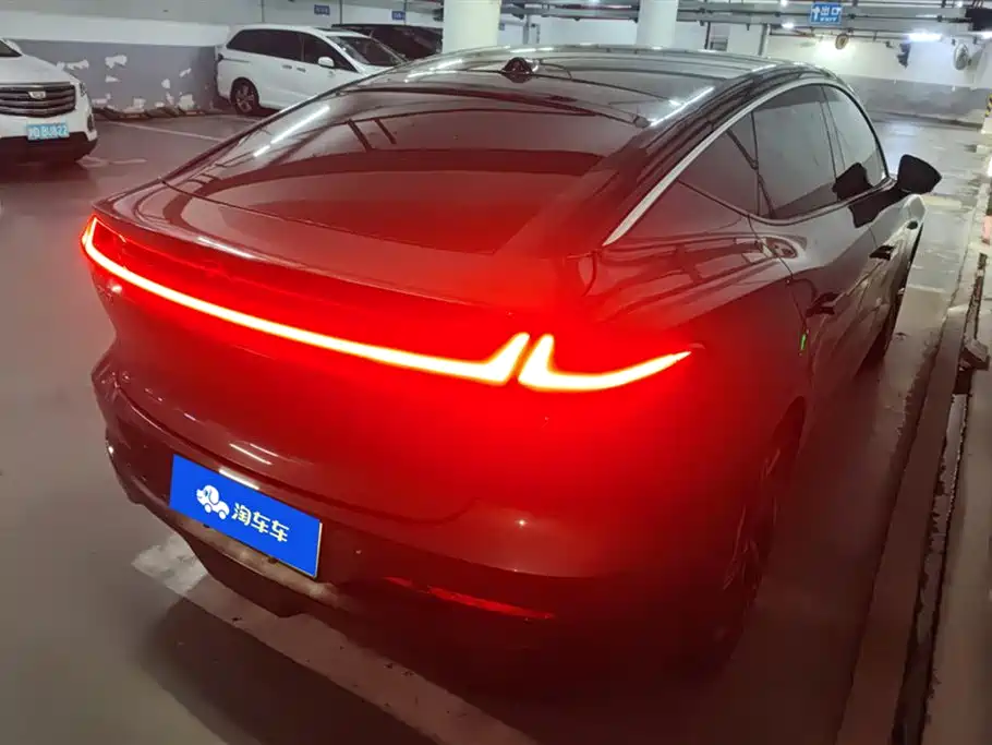 Roewe Rising Auto R7 2023 Long Range Screen Master Pro 2024 - thumbnail 3