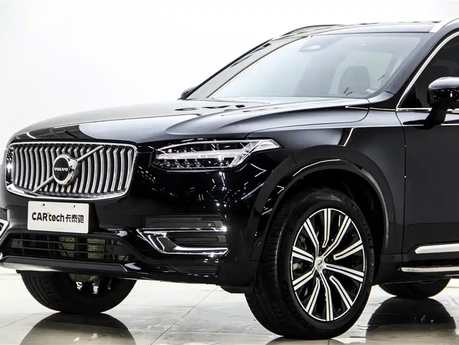 Volvo Volvo XC90 2023 B6 Momentum Luxury 7-Seater 2023