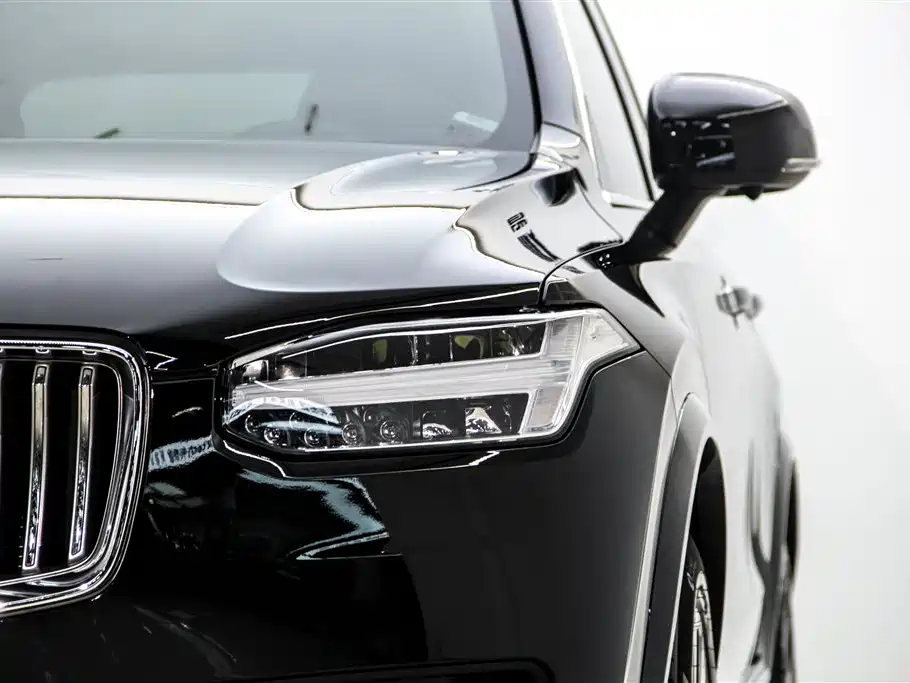 Volvo Volvo XC90 2023 B6 Momentum Luxury 7-Seater 2023 - thumbnail 7
