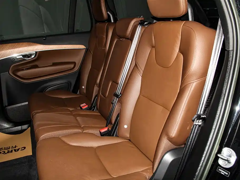 Volvo Volvo XC90 2023 B6 Momentum Luxury 7-Seater 2023 - thumbnail 19