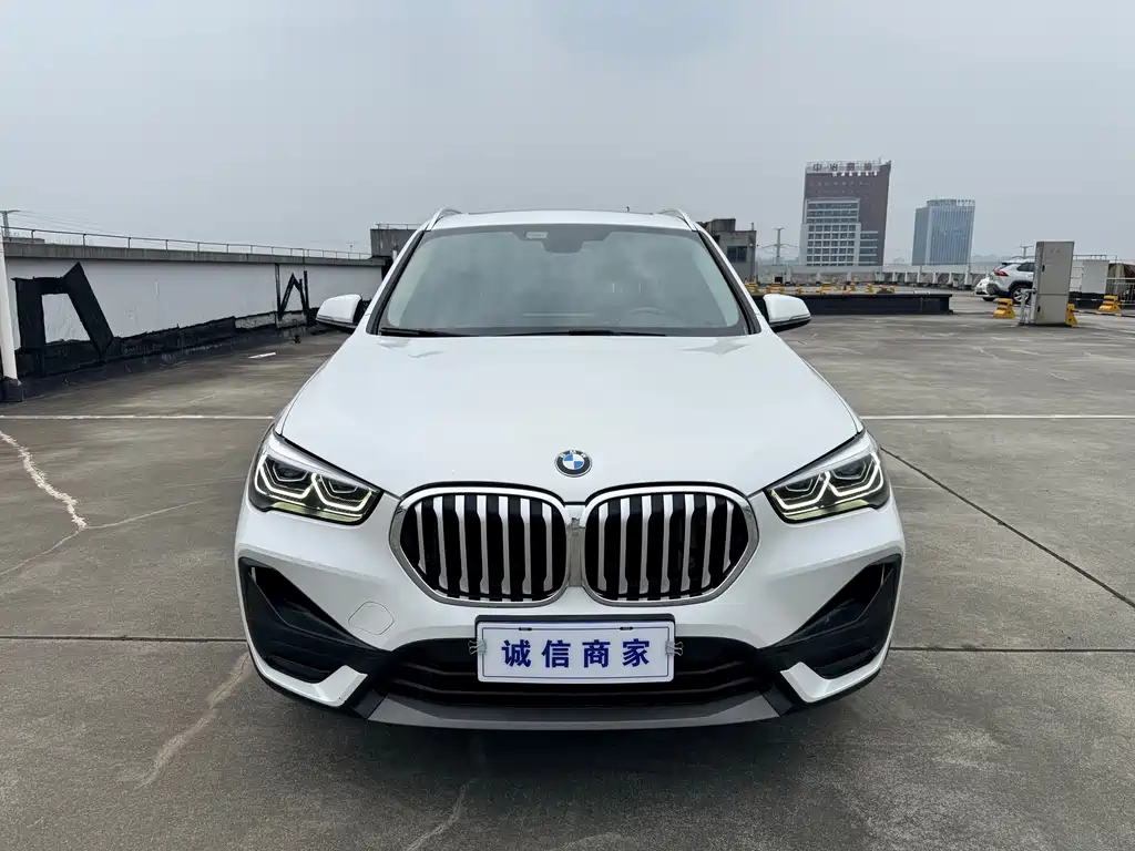 BMW BMW X1 2021 sDrive20Li Fashion Edition 2021 - thumbnail 2