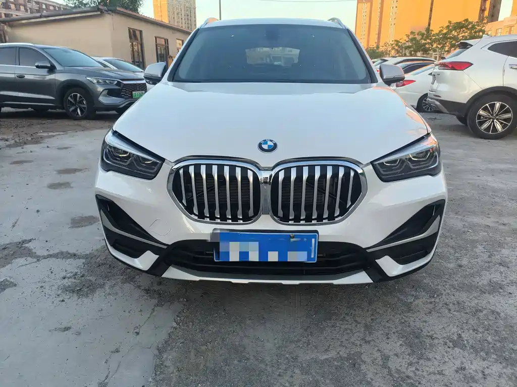 BMW BMW X1 2021 xDrive25Li Exclusive 2020 - thumbnail 2