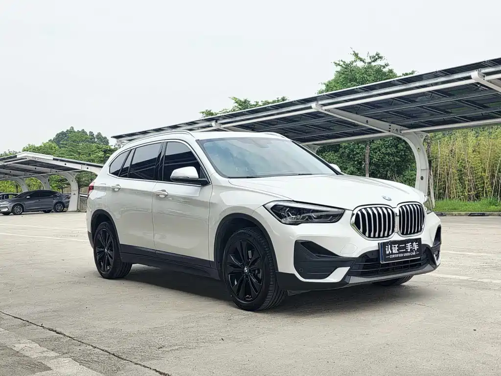 BMW BMW X1 2021 Facelift sDrive20Li Fashion Edition 2021 - thumbnail 3
