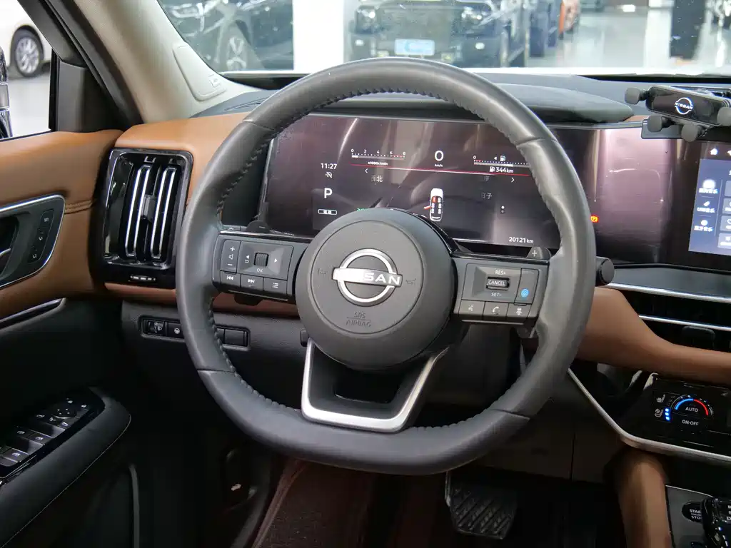 Nissan Pathfinder 2024 380VC-TURBO AWD Smart Prestige Edition 6-Seater 2024 - thumbnail 4