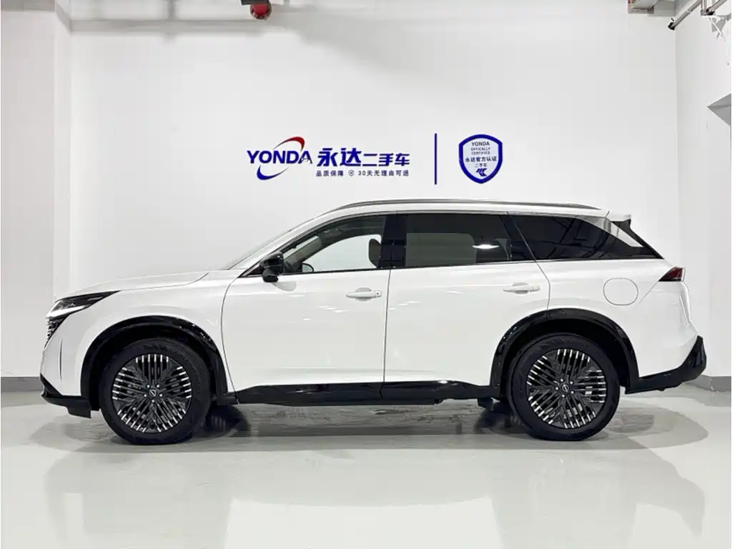 Nissan Nissan Pathfinder 2024 380VC-TURBO AWD Intelligent Luxury Edition 6-Seater 2024 - thumbnail 2