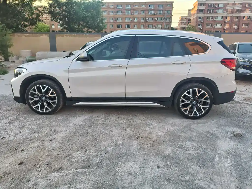 BMW BMW X1 2021 xDrive25Li Exclusive 2020 - thumbnail 7